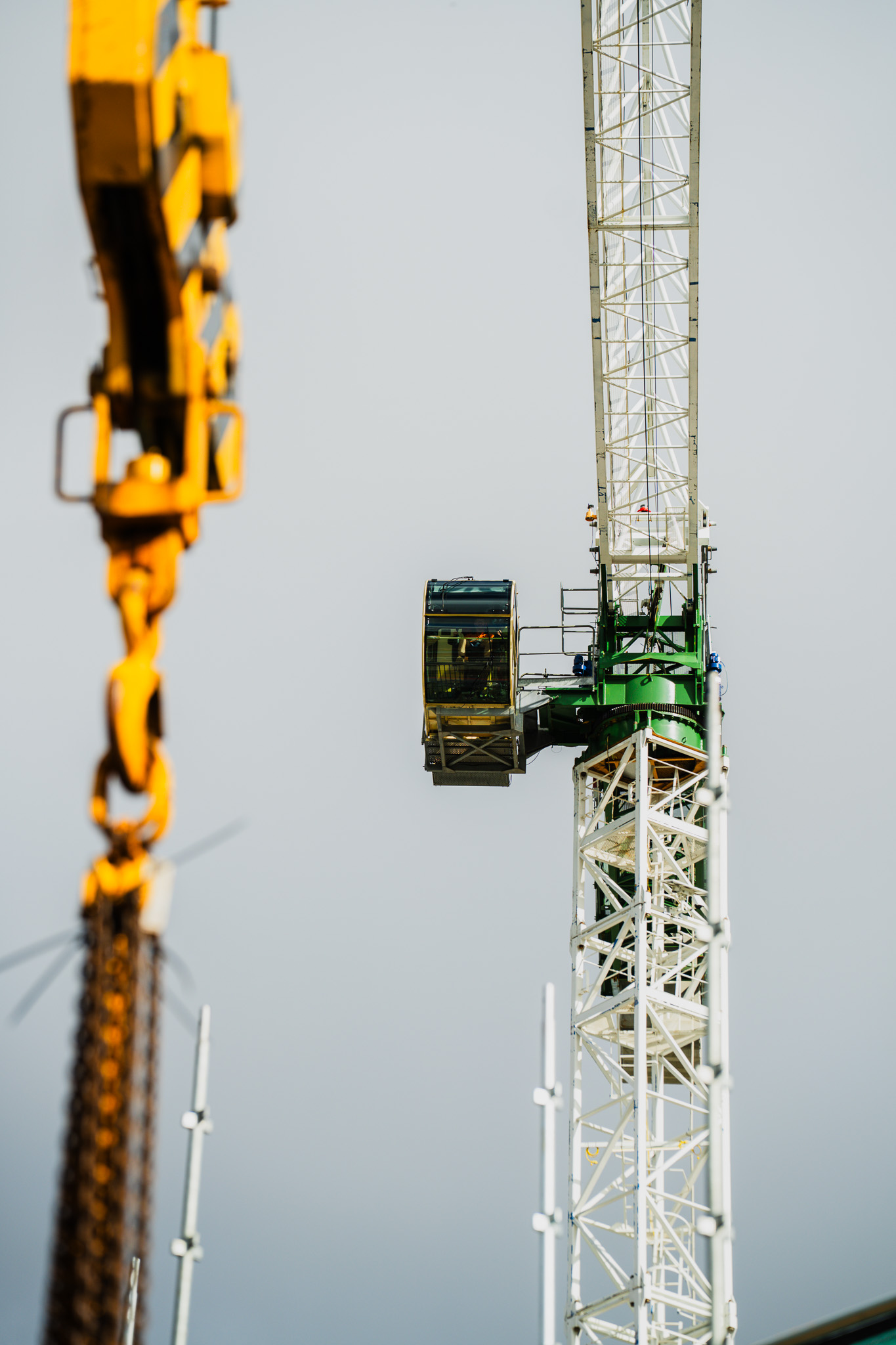 Hammerhead tower crane on a Brisbane site